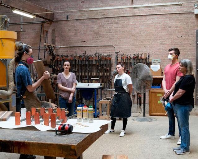 Volunteer Workshop Teaching Assistants